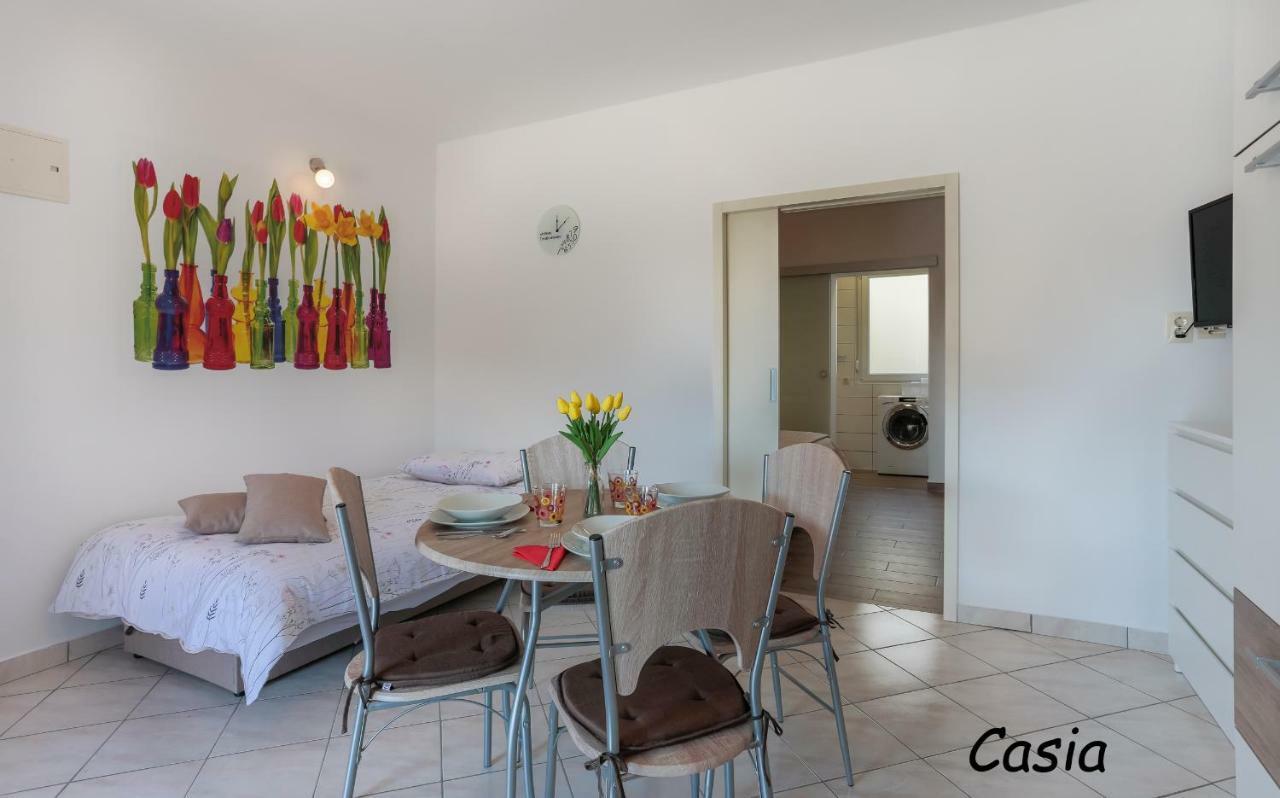 Laurea&casia Appartamento Pola